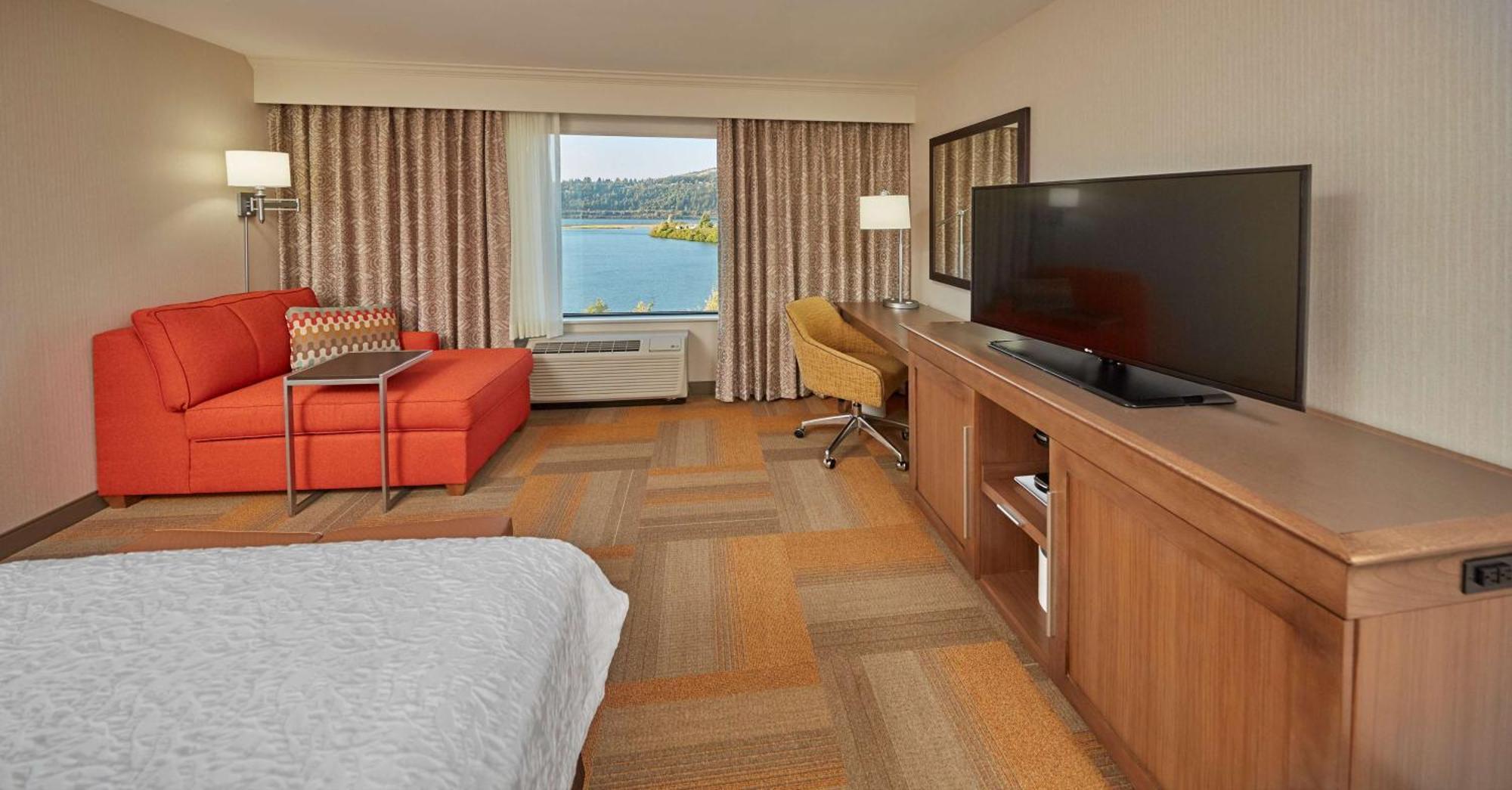 Hampton Inn & Suites Худ-Ривер Экстерьер фото